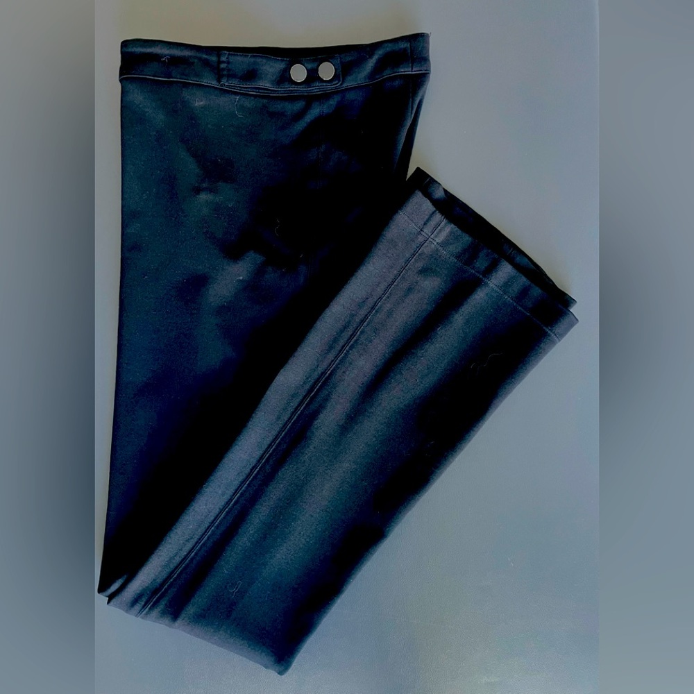 Vince Mid-Rise Tailored Flare Pant